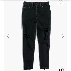 Madewell Momjean in Raney Wash: Knee Rip Edition